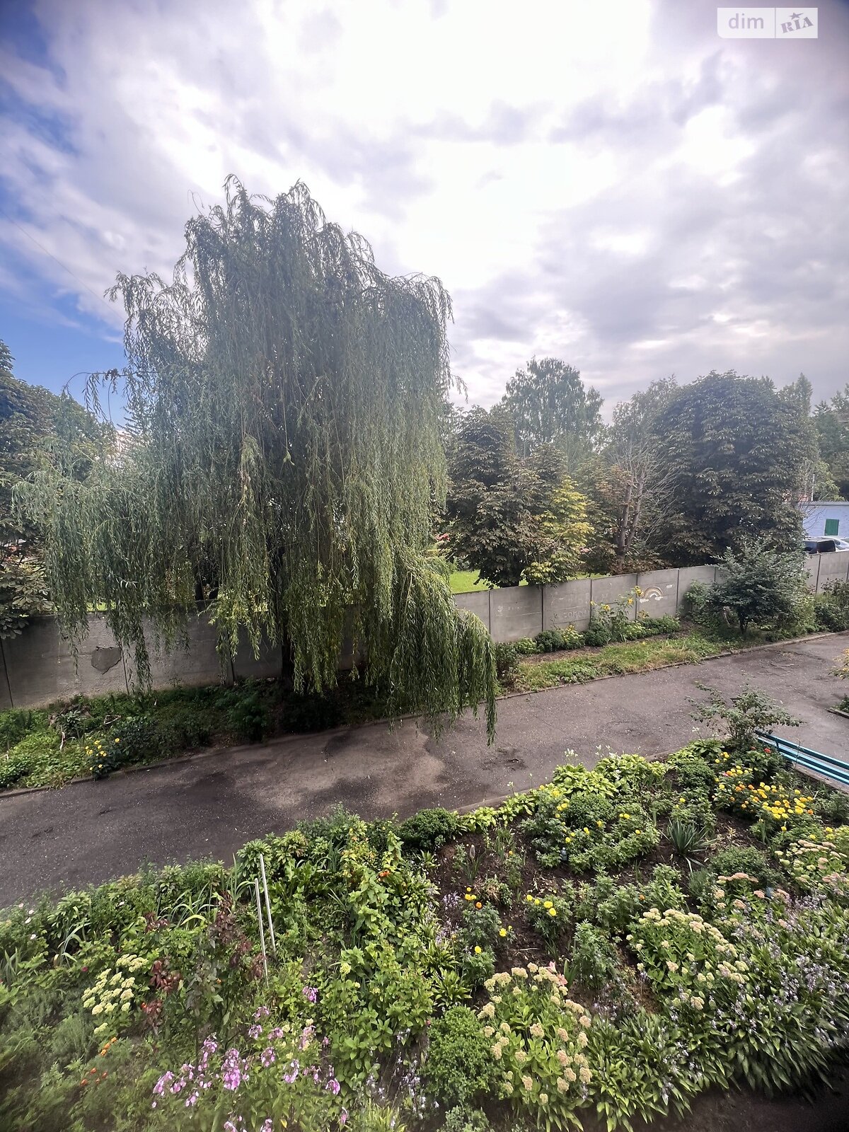 Продаж трикімнатної квартири в Білій Церкві, на вул. Добровольчих батальйонів 4, район Піонерська фото 1