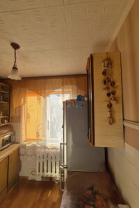 Продажа трехкомнатной квартиры в Белой Церкви, на ул. Волонтерская 14, район Пионерская фото 2
