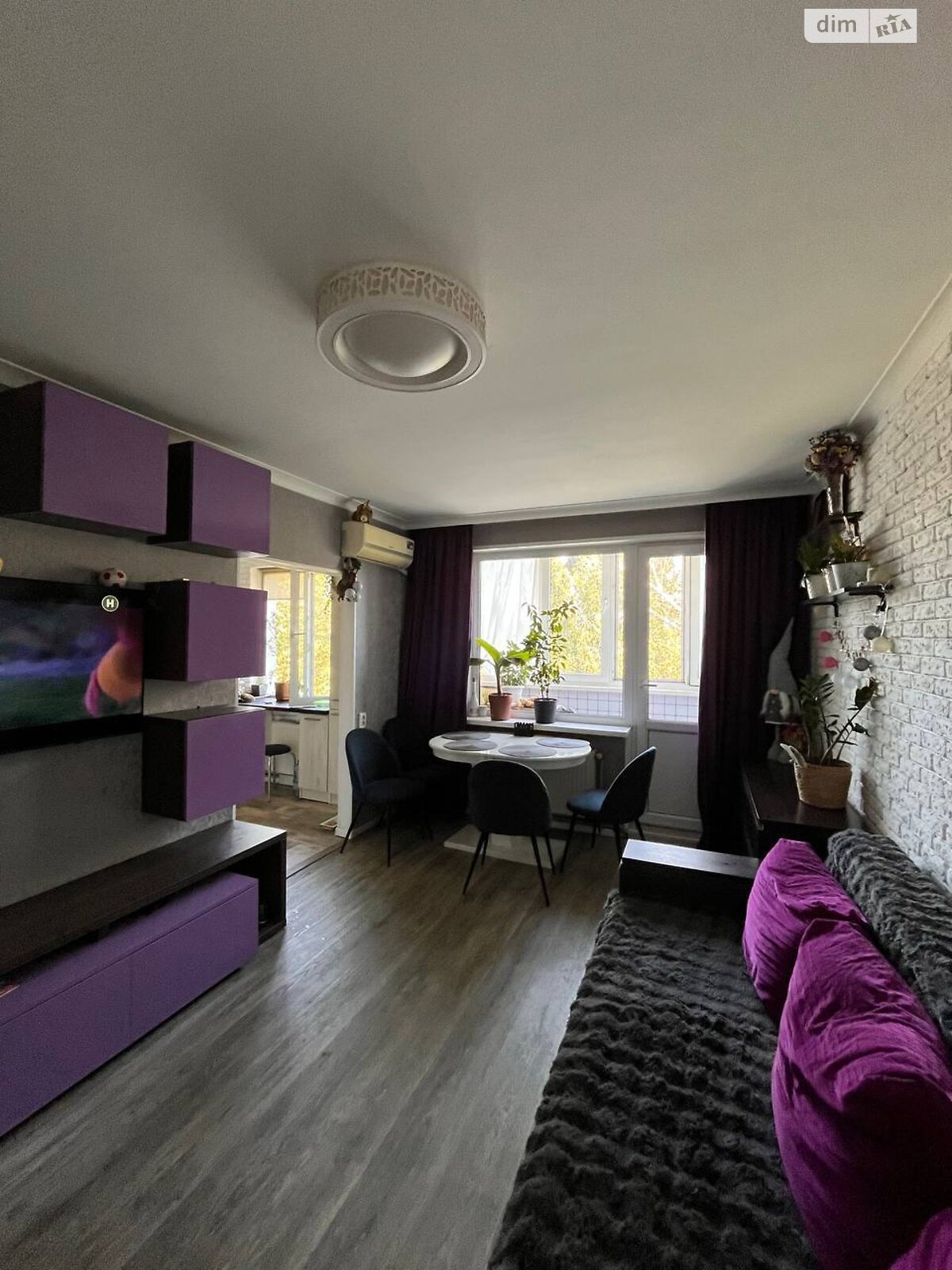 Продаж трикімнатної квартири в Білій Церкві, на вул. Волонтерська, район Піонерська фото 1