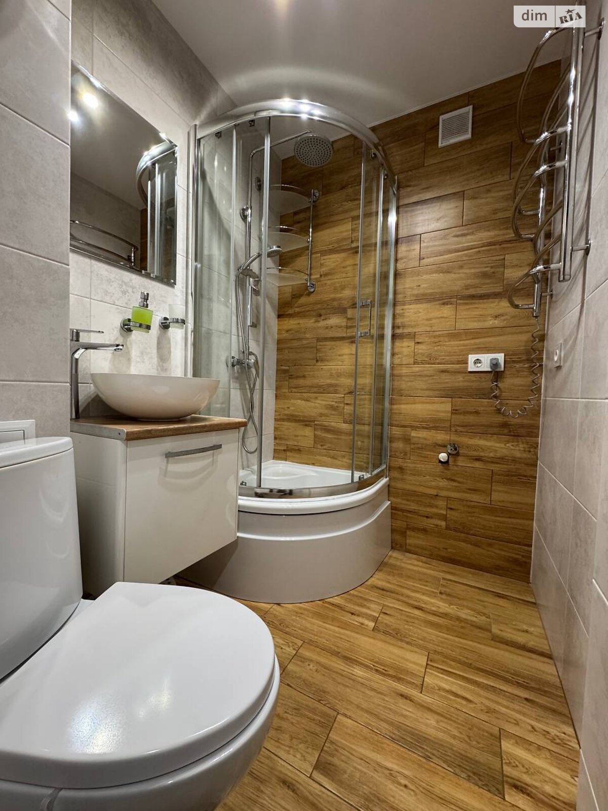 Продажа трехкомнатной квартиры в Белой Церкви, на ул. Волонтерская 14, район Пионерская фото 1