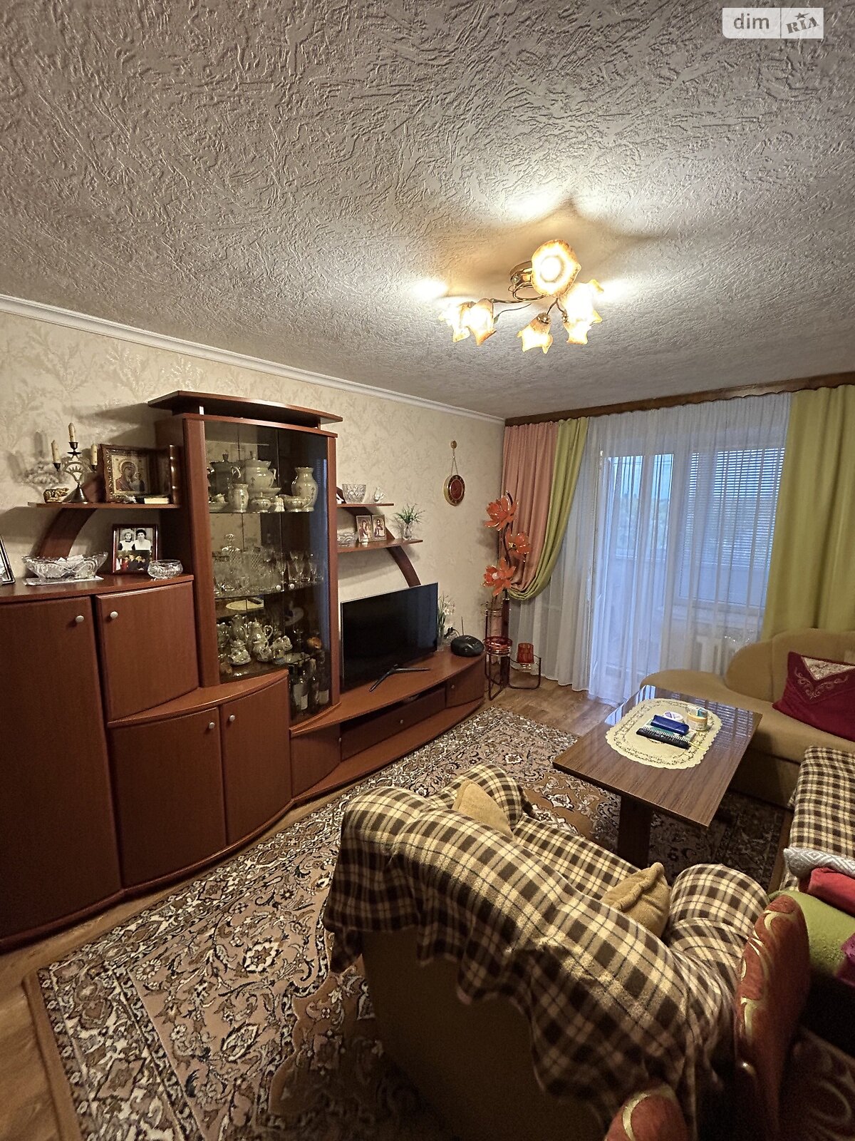 Продаж трикімнатної квартири в Білій Церкві, на вул. Січневого Прориву 33А, район Піонерська фото 1 Продаж трикімнатної квартири в Білій Церкві, на вул. Січневого Прориву 33А, район Піонерська фото 1