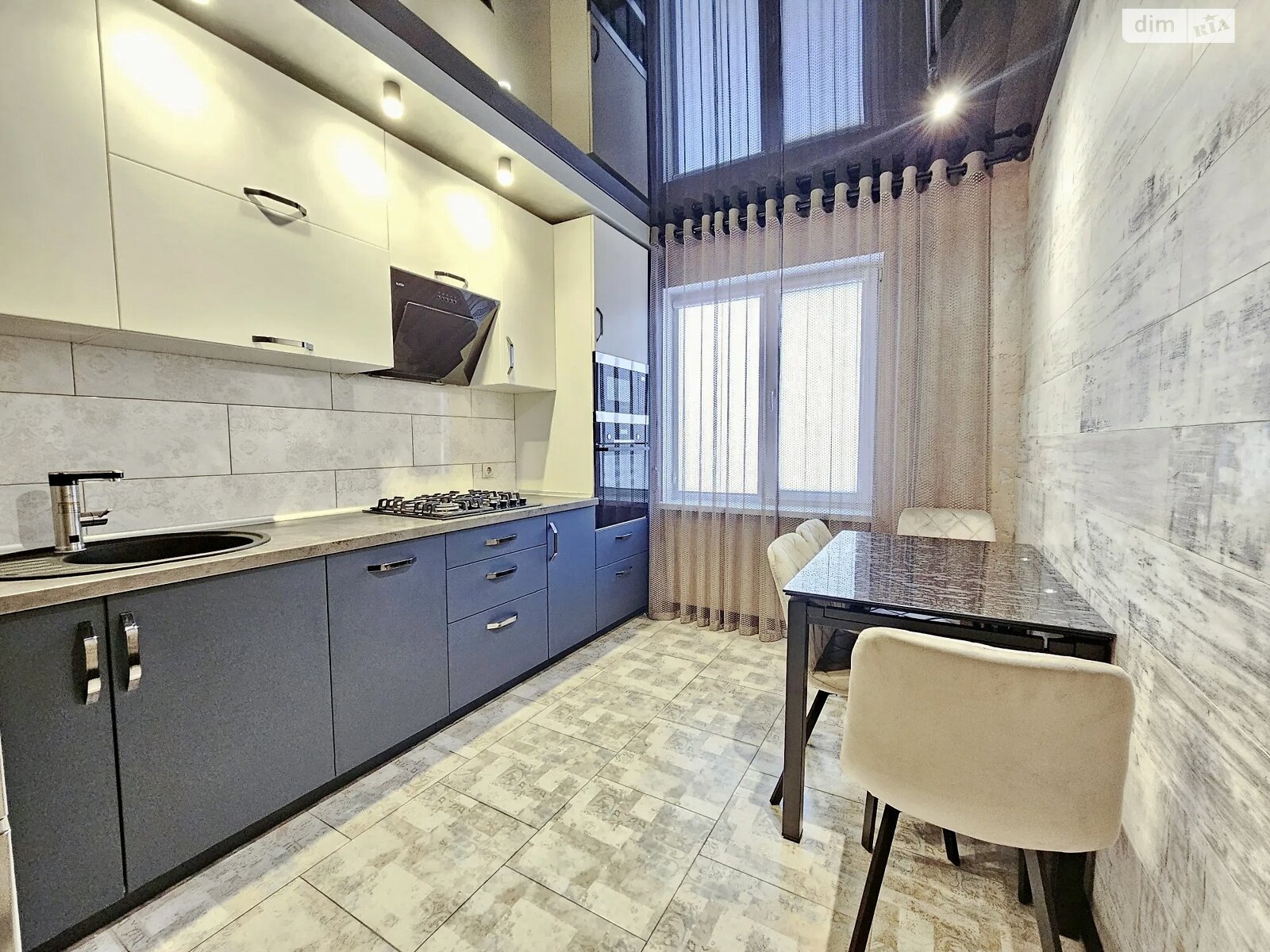 Продаж трикімнатної квартири в Білій Церкві, на вул. Курсова 35, район Центр фото 1 Продаж трикімнатної квартири в Білій Церкві, на вул. Курсова 35, район Центр фото 1
