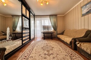 Продажа трехкомнатной квартиры в Белой Церкви, на бул. Михаила Грушевского 10, район Центр фото 2