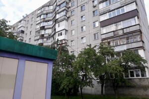 Продаж трикімнатної квартири в Білій Церкві, на вул. Людмили Павліченко 51, район Центр фото 2
