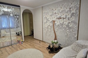 Продажа трехкомнатной квартиры в Белой Церкви, на ул. Шолом-Алейхема 64/33, район Центр фото 2