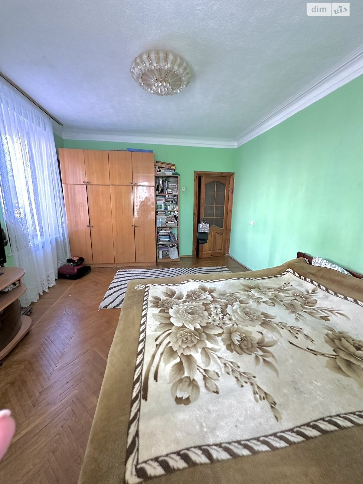 Продажа трехкомнатной квартиры в Белой Церкви, на пл. Торговая, район Центр фото 1 Продажа трехкомнатной квартиры в Белой Церкви, на пл. Торговая, район Центр фото 1