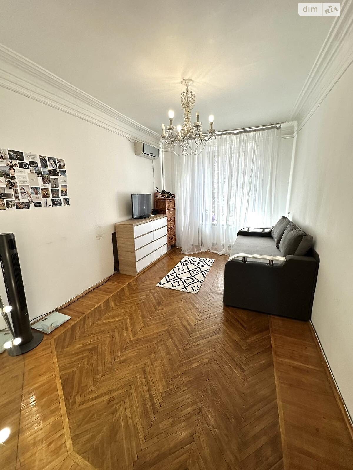 Продажа трехкомнатной квартиры в Белой Церкви, на пл. Торговая, район Центр фото 1 Продажа трехкомнатной квартиры в Белой Церкви, на пл. Торговая, район Центр фото 1