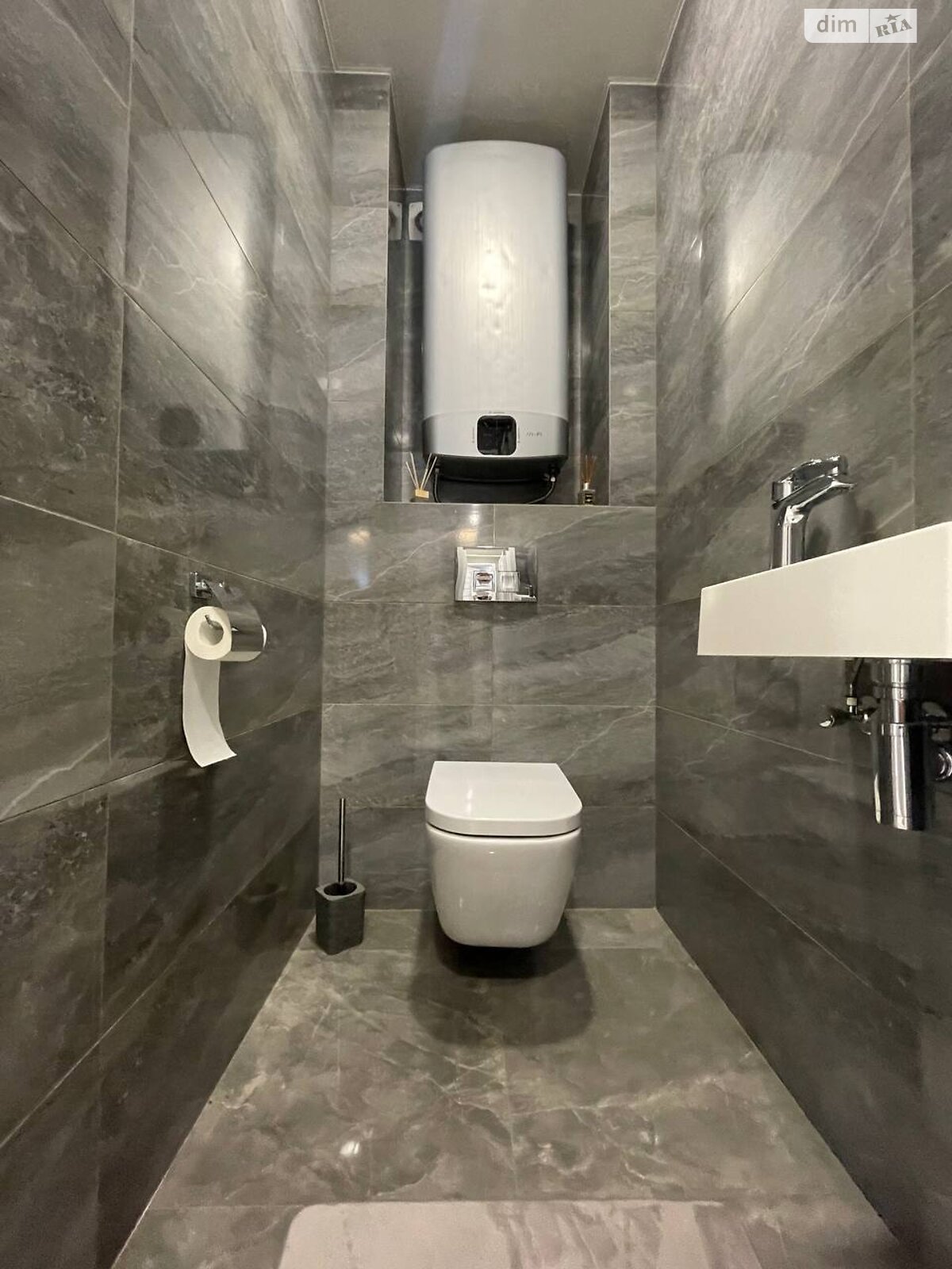 Продажа трехкомнатной квартиры в Белой Церкви, на бул. Александрийский 99, район Вокзальная фото 1