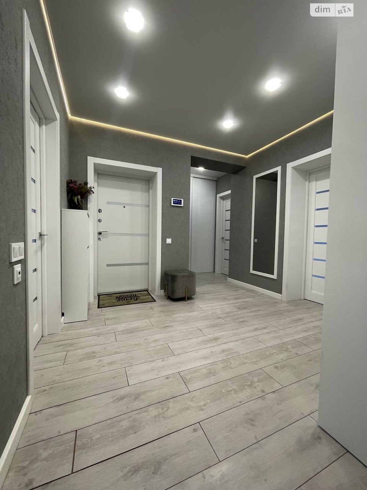 Продажа трехкомнатной квартиры в Белой Церкви, на бул. Александрийский 99, район Вокзальная фото 1