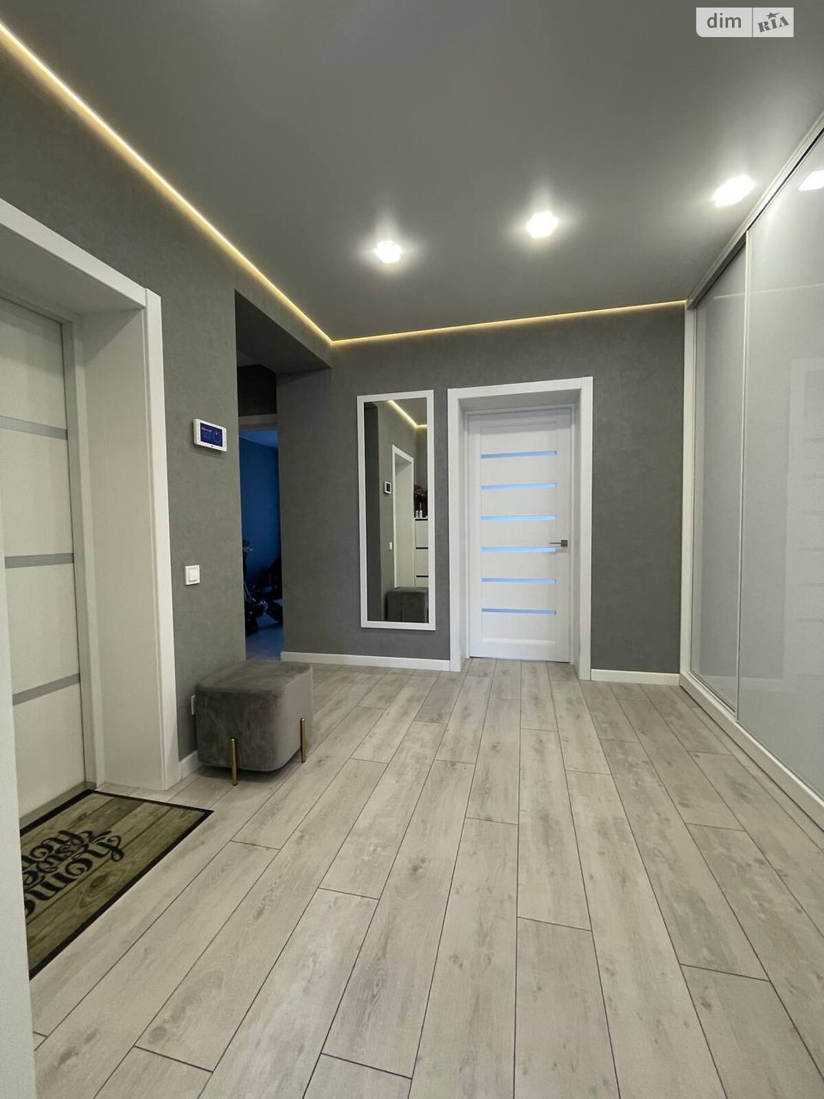 Продажа трехкомнатной квартиры в Белой Церкви, на бул. Александрийский 99, район Вокзальная фото 1