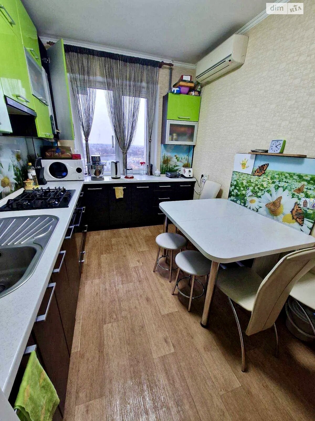 Продаж трикімнатної квартири в Білій Церкві, на вул. Фастівська 24, район Вокзальна фото 1 Продаж трикімнатної квартири в Білій Церкві, на вул. Фастівська 24, район Вокзальна фото 1