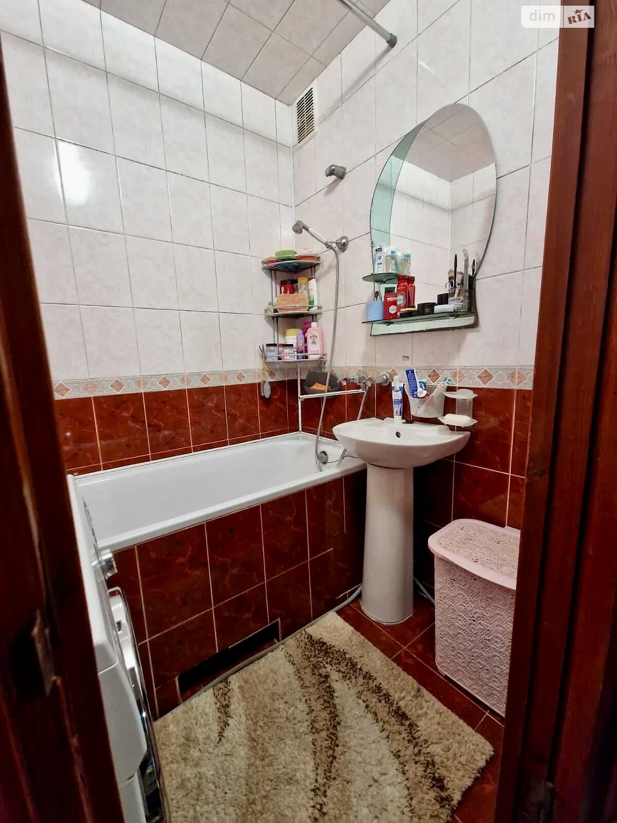 Продаж трикімнатної квартири в Білій Церкві, на вул. Фастівська 24, район Вокзальна фото 1 Продаж трикімнатної квартири в Білій Церкві, на вул. Фастівська 24, район Вокзальна фото 1