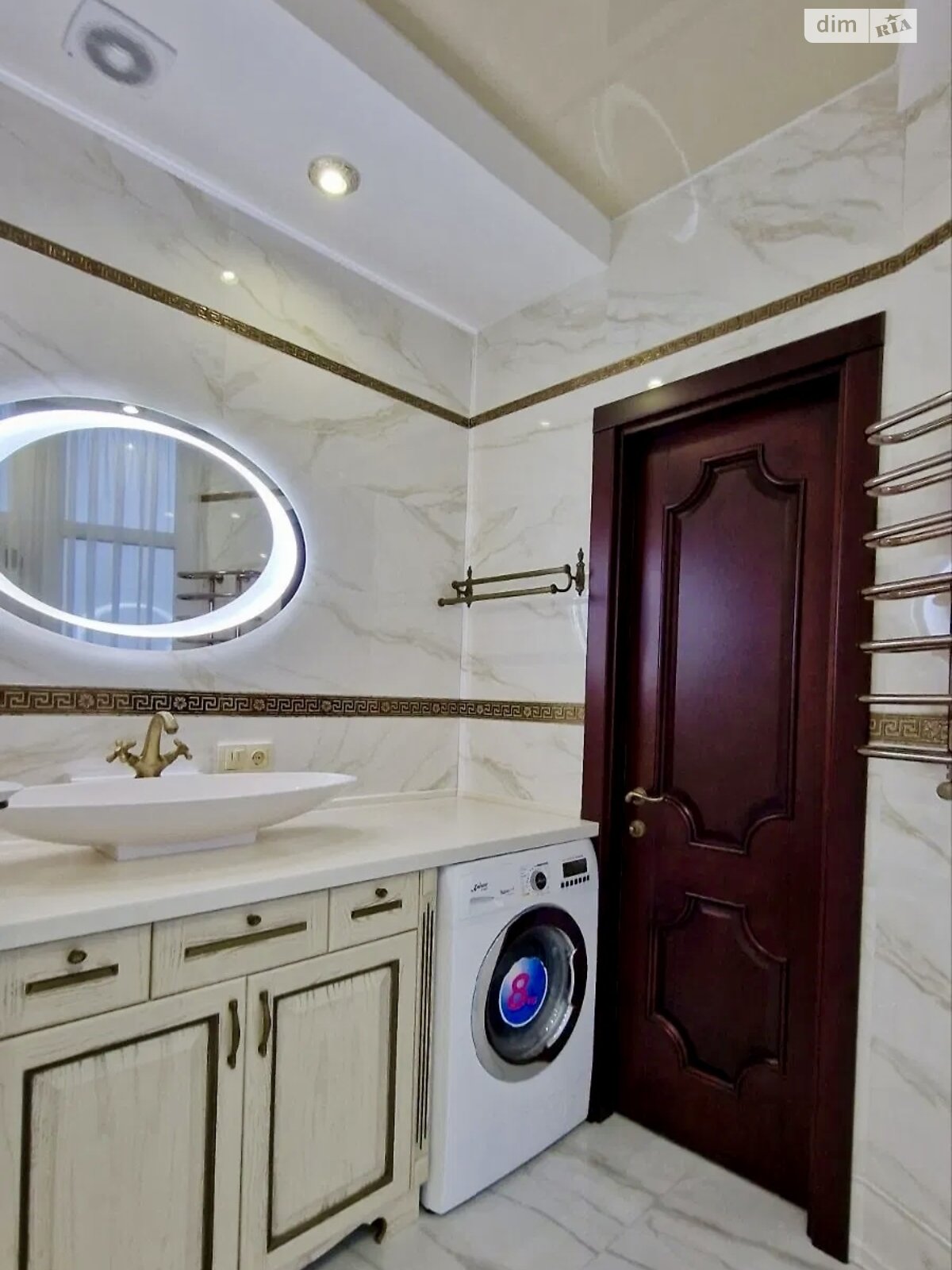 Продаж трикімнатної квартири в Білій Церкві, на вул. Фастівська 2Б, район Вокзальна фото 1 Продаж трикімнатної квартири в Білій Церкві, на вул. Фастівська 2Б, район Вокзальна фото 1
