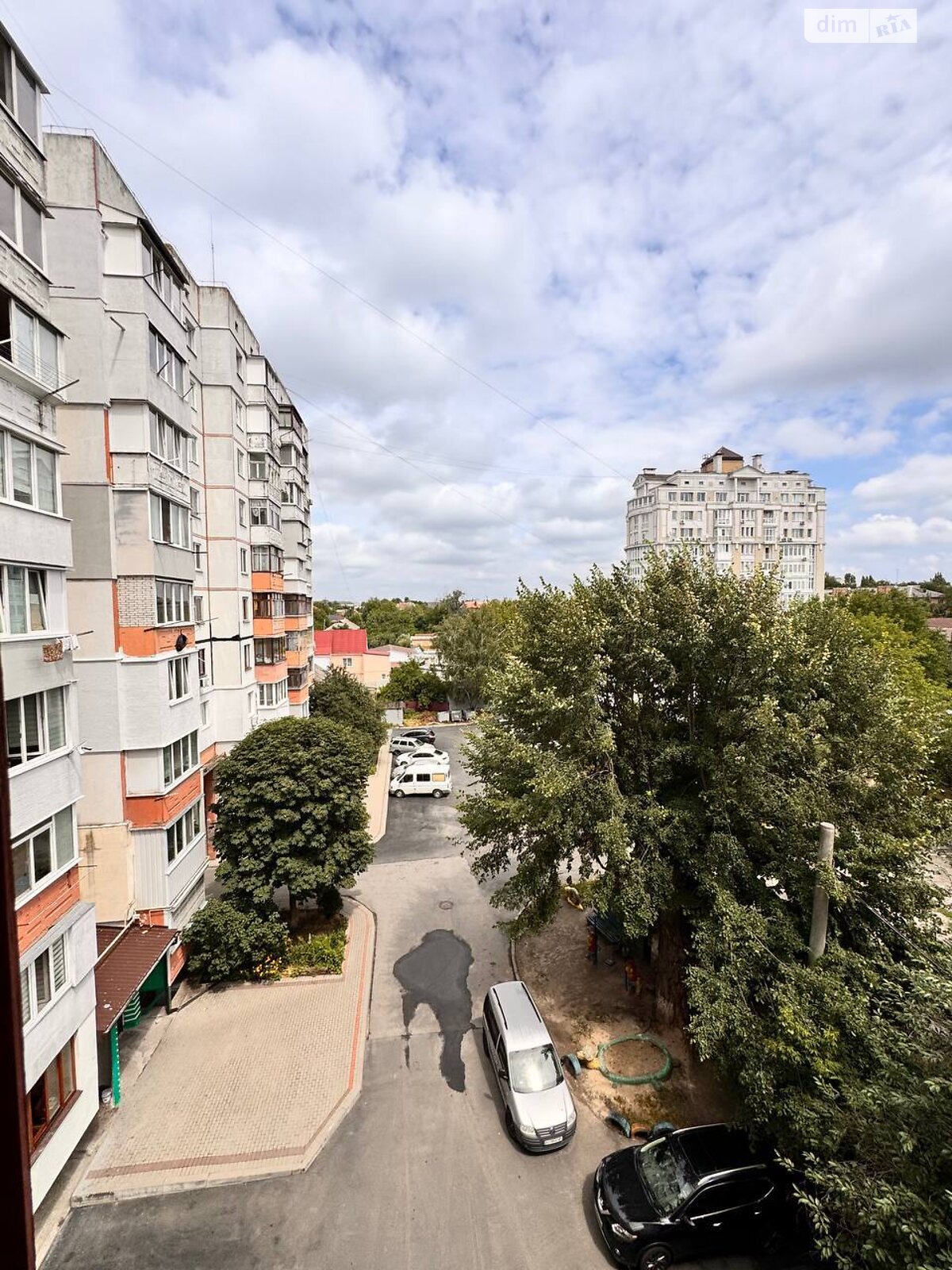 Продажа трехкомнатной квартиры в Белой Церкви, на ул. Фастовская 2, кв. 13, район Вокзальная фото 1 Продажа трехкомнатной квартиры в Белой Церкви, на ул. Фастовская 2, кв. 13, район Вокзальная фото 1