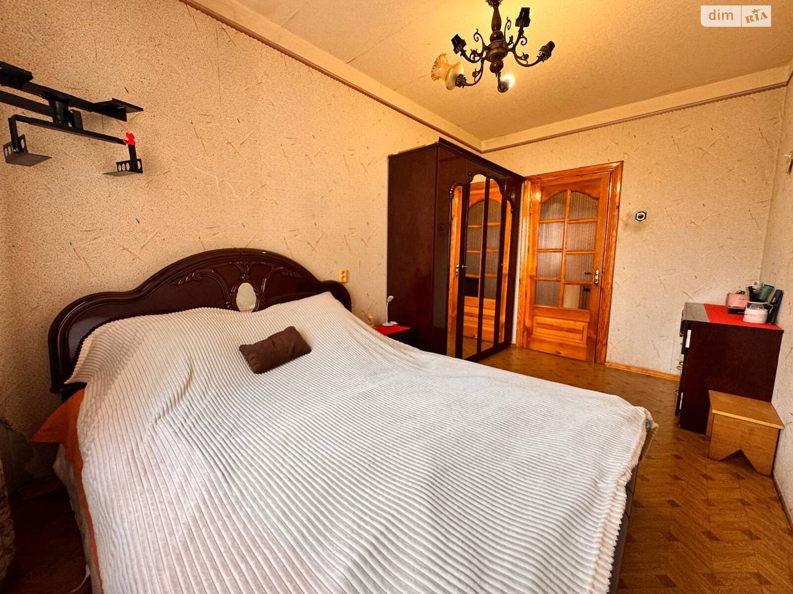 Продажа трехкомнатной квартиры в Белой Церкви, на ул. Фастовская 2, кв. 13, район Вокзальная фото 1 Продажа трехкомнатной квартиры в Белой Церкви, на ул. Фастовская 2, кв. 13, район Вокзальная фото 1