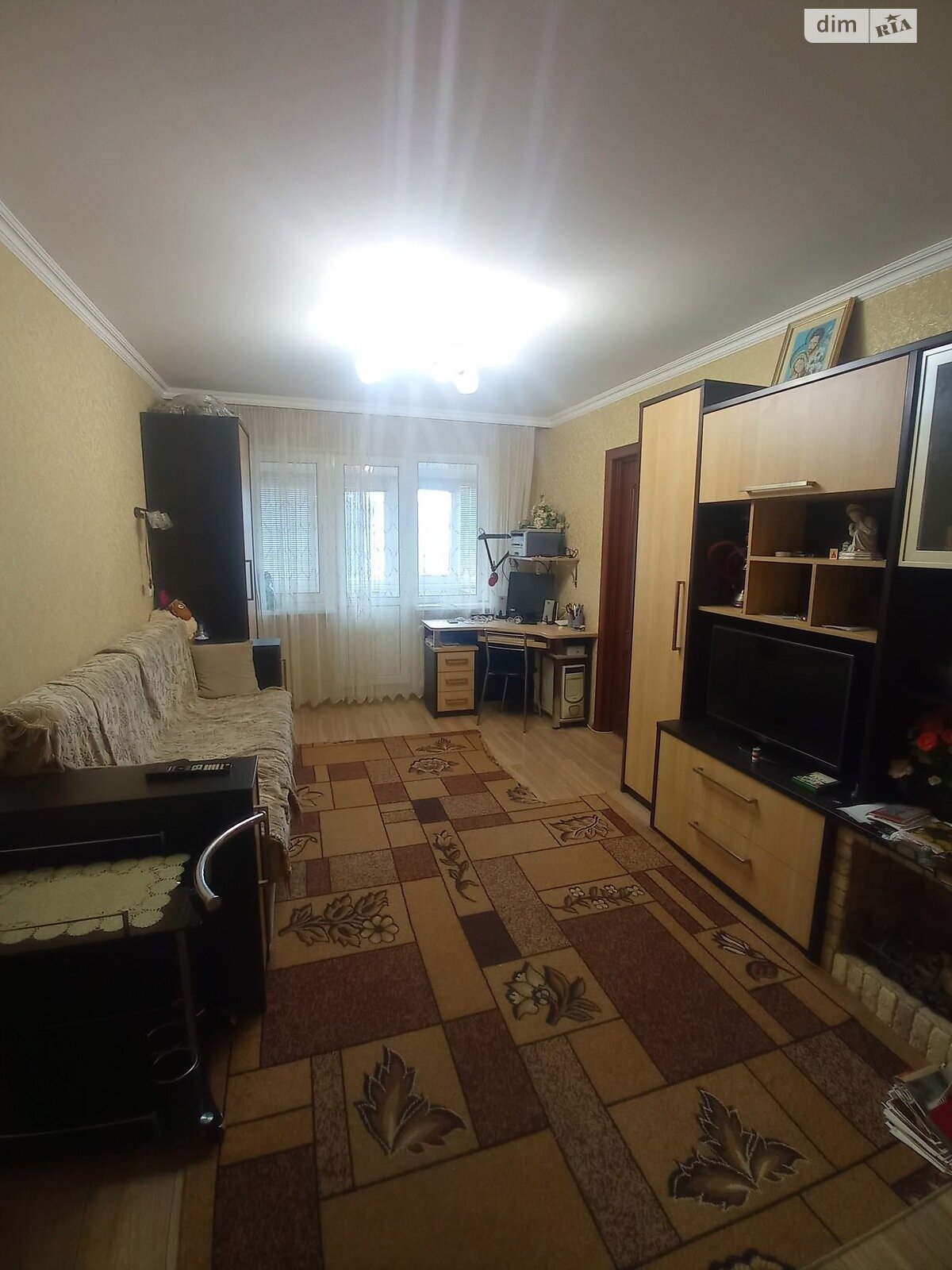 Продажа трехкомнатной квартиры в Белой Церкви, на 1-й пер. Курсовой, район Вокзальная фото 1 Продажа трехкомнатной квартиры в Белой Церкви, на 1-й пер. Курсовой, район Вокзальная фото 1