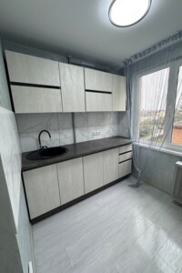 Продажа двухкомнатной квартиры в Белой Церкви, на 1-й пер. Курсовой, район Вокзальная фото 2