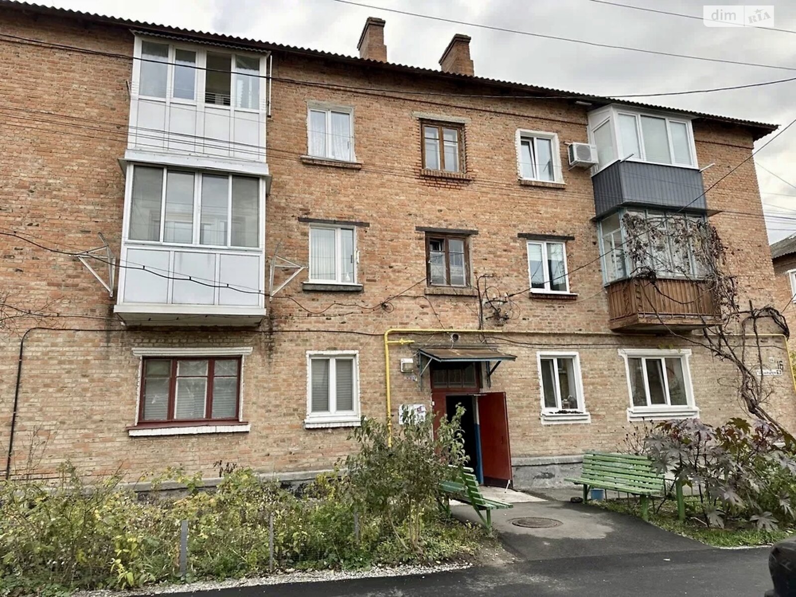 Продажа трехкомнатной квартиры в Белой Церкви, на 2-й пер. Курсовой 16, район Вокзальная фото 1