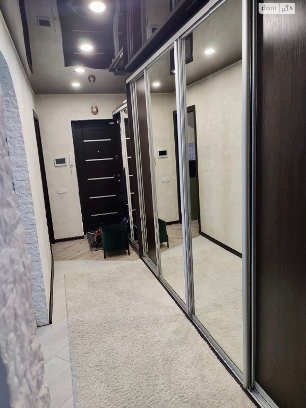 Продажа трехкомнатной квартиры в Белой Церкви, на ул. Партизанская 23, район Вокзальная фото 1 Продажа трехкомнатной квартиры в Белой Церкви, на ул. Партизанская 23, район Вокзальная фото 1