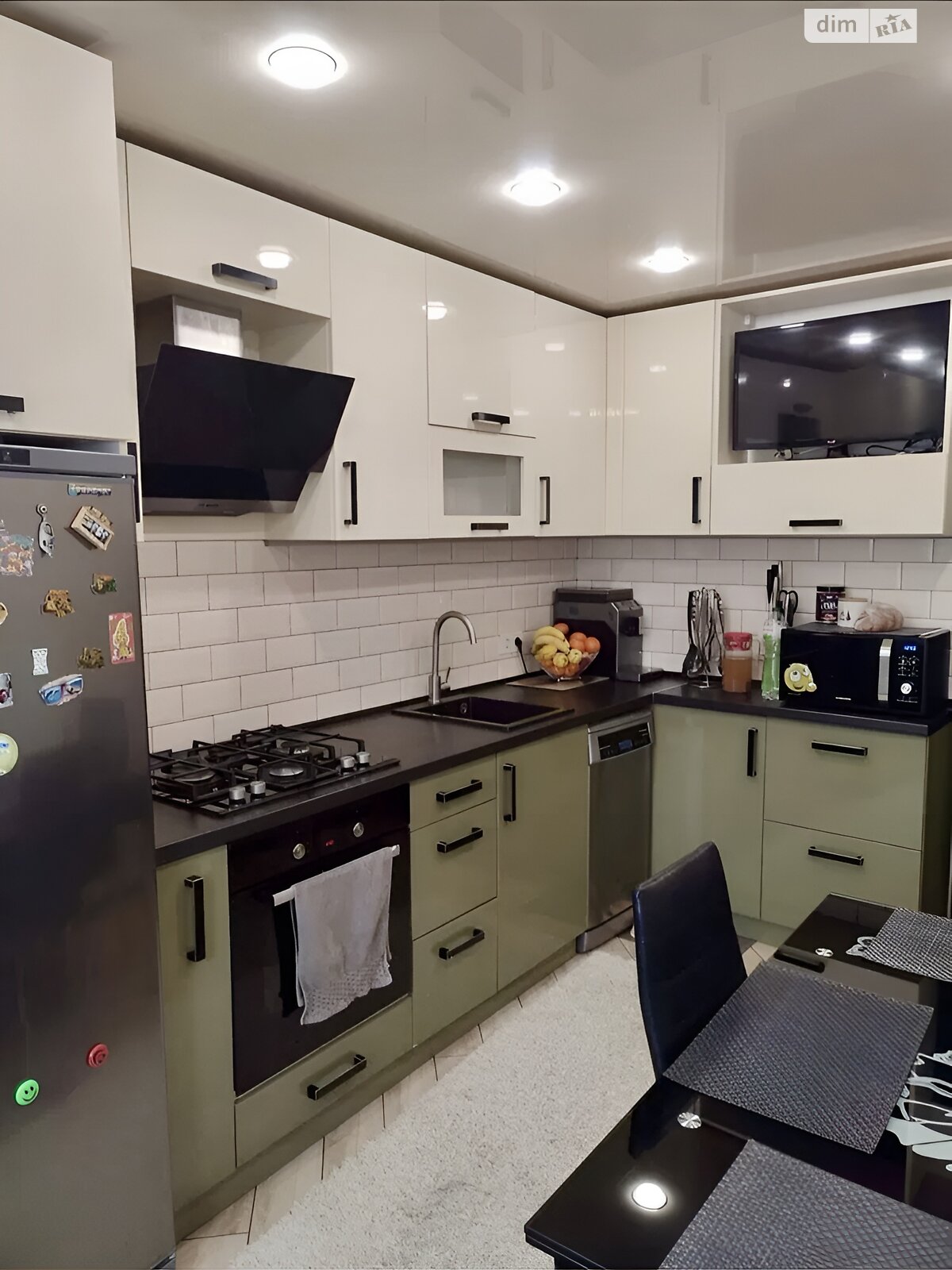 Продажа трехкомнатной квартиры в Белой Церкви, на ул. Партизанская, район Вокзальная фото 1 Продажа трехкомнатной квартиры в Белой Церкви, на ул. Партизанская, район Вокзальная фото 1