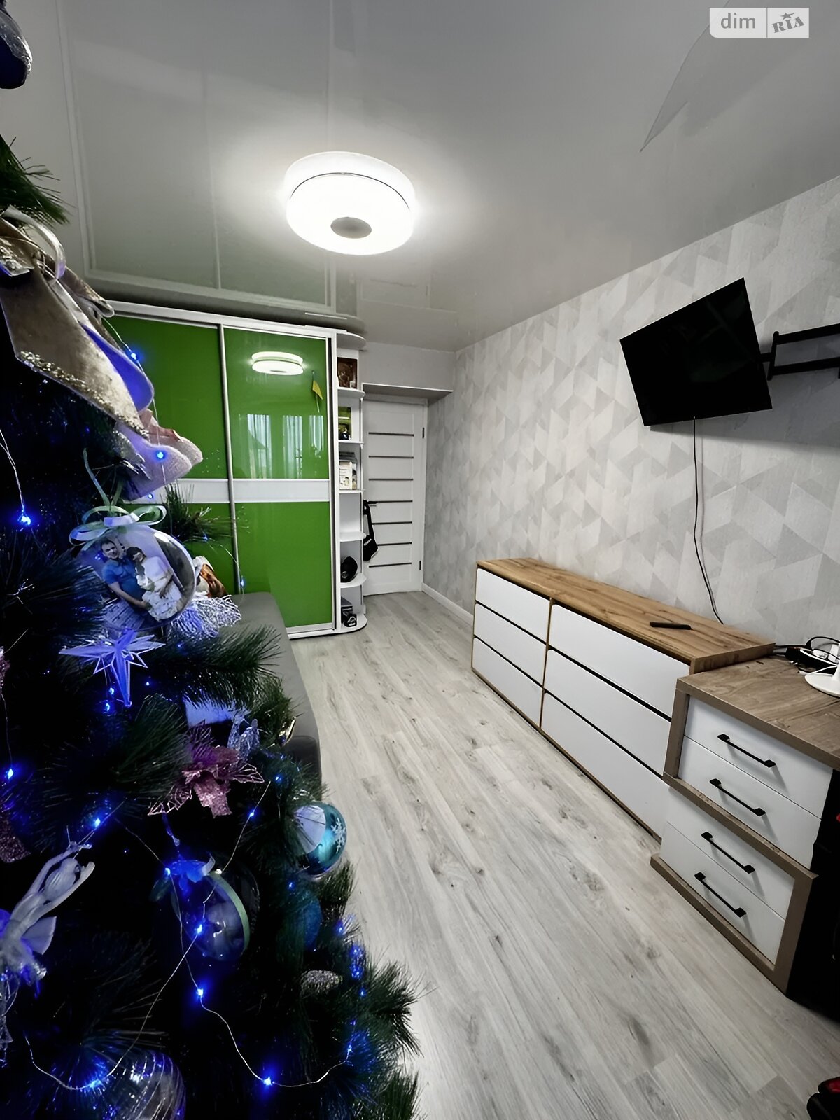 Продажа трехкомнатной квартиры в Белой Церкви, на ул. Партизанская, район Вокзальная фото 1 Продажа трехкомнатной квартиры в Белой Церкви, на ул. Партизанская, район Вокзальная фото 1