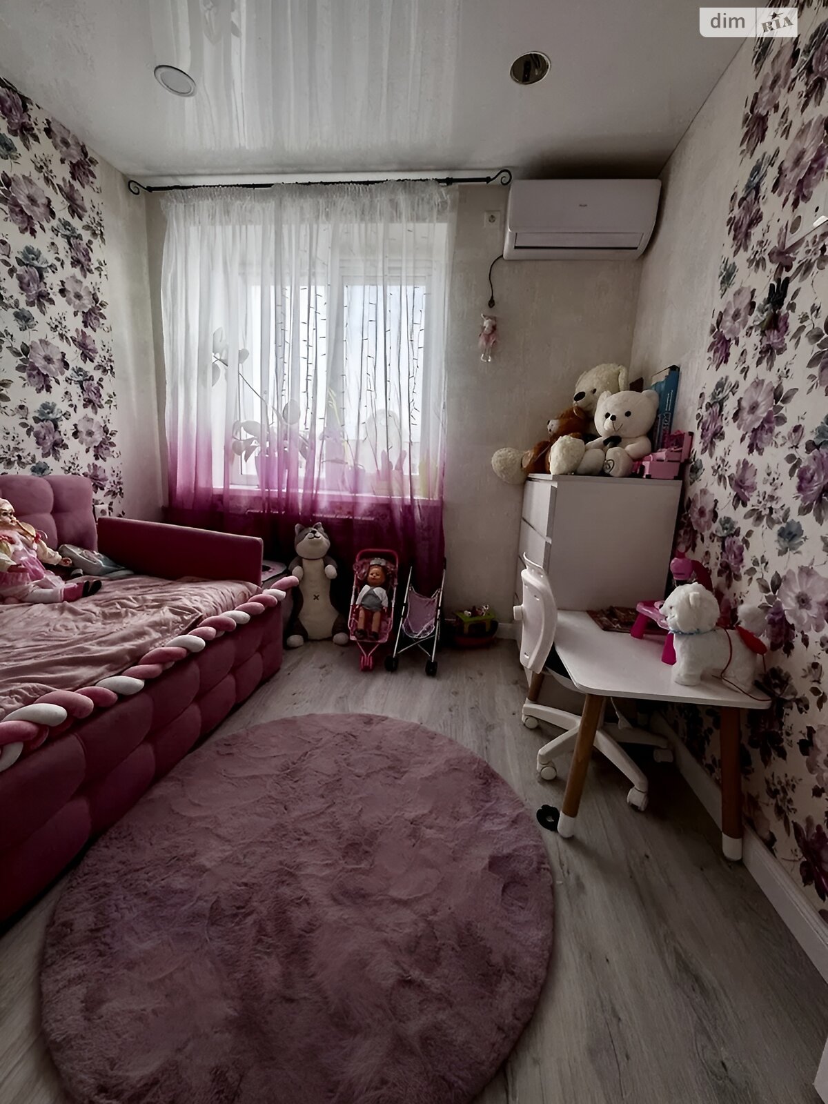 Продажа трехкомнатной квартиры в Белой Церкви, на ул. Партизанская, район Вокзальная фото 1 Продажа трехкомнатной квартиры в Белой Церкви, на ул. Партизанская, район Вокзальная фото 1