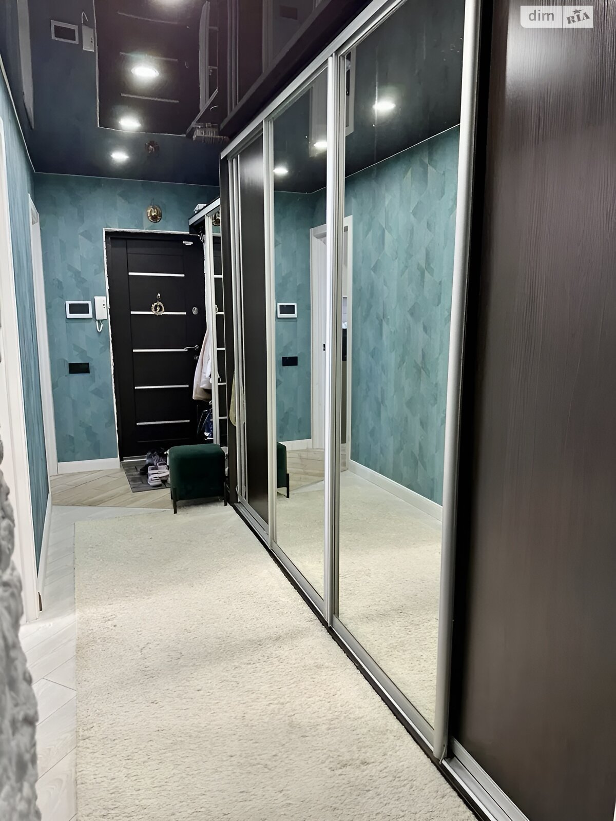 Продажа трехкомнатной квартиры в Белой Церкви, на ул. Партизанская, район Вокзальная фото 1 Продажа трехкомнатной квартиры в Белой Церкви, на ул. Партизанская, район Вокзальная фото 1