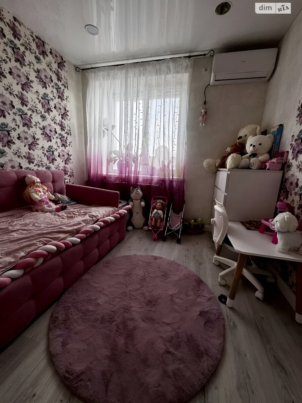 Продажа трехкомнатной квартиры в Белой Церкви, на ул. Партизанская, район Вокзальная фото 1 Продажа трехкомнатной квартиры в Белой Церкви, на ул. Партизанская, район Вокзальная фото 1