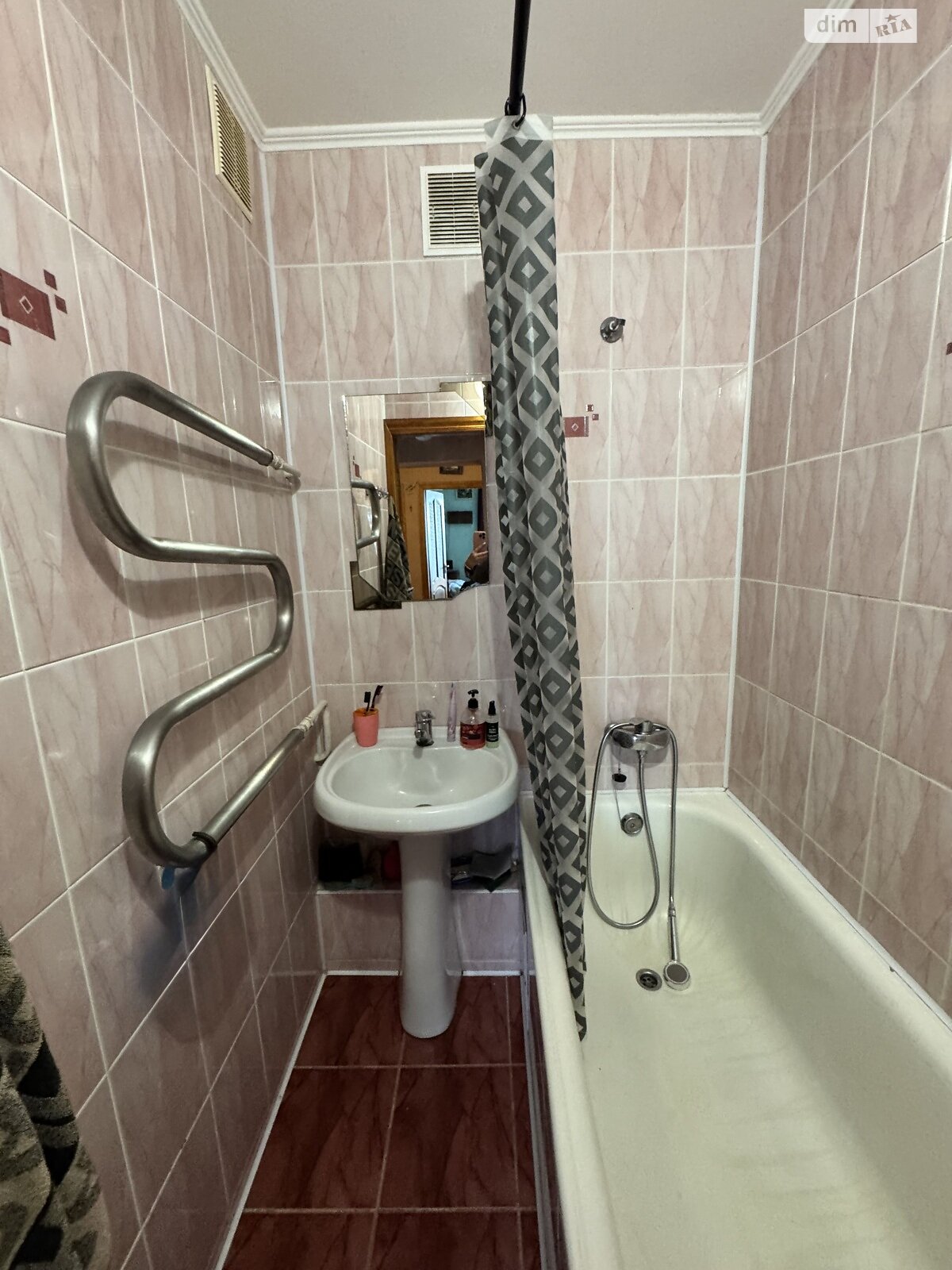 Продажа трехкомнатной квартиры в Белой Церкви, на ул. Водопойная 14А, район Вокзальная фото 1 Продажа трехкомнатной квартиры в Белой Церкви, на ул. Водопойная 14А, район Вокзальная фото 1