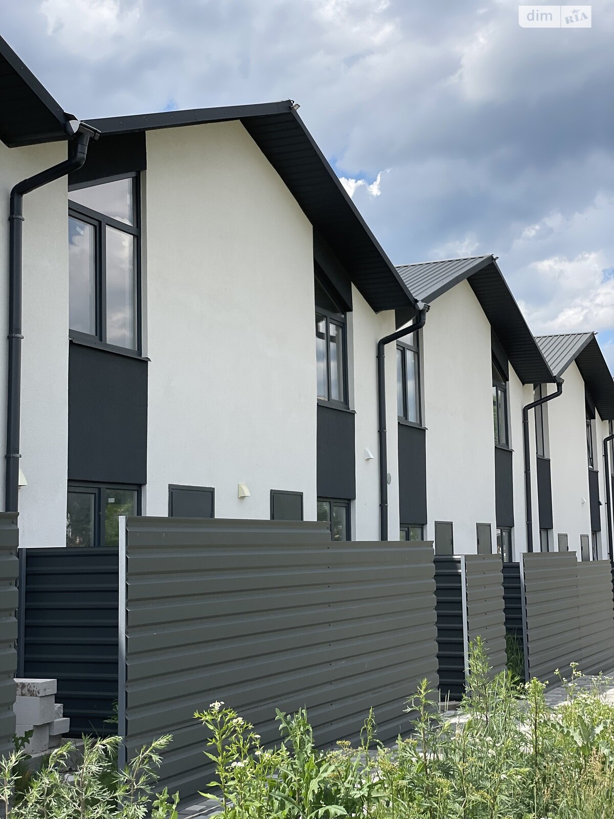 Продажа двухкомнатной квартиры в Белогородке, на ул. Казацкая 35А, район Демеевка фото 1 Продажа двухкомнатной квартиры в Белогородке, на ул. Казацкая 35А, район Демеевка фото 1
