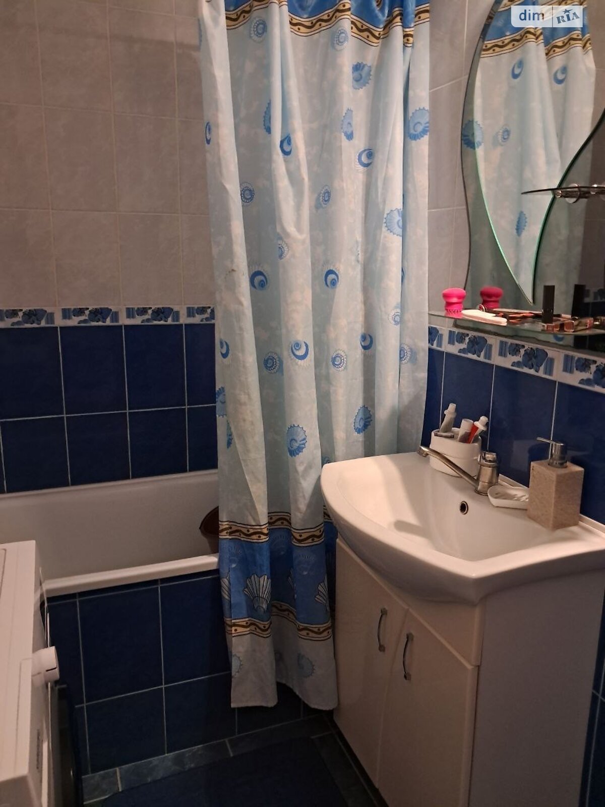 Продажа трехкомнатной квартиры в Бердичеве, на ул. Лилии Карастояновой (Гетмана Мазепы) 29, фото 1 Продажа трехкомнатной квартиры в Бердичеве, на ул. Лилии Карастояновой (Гетмана Мазепы) 29, фото 1