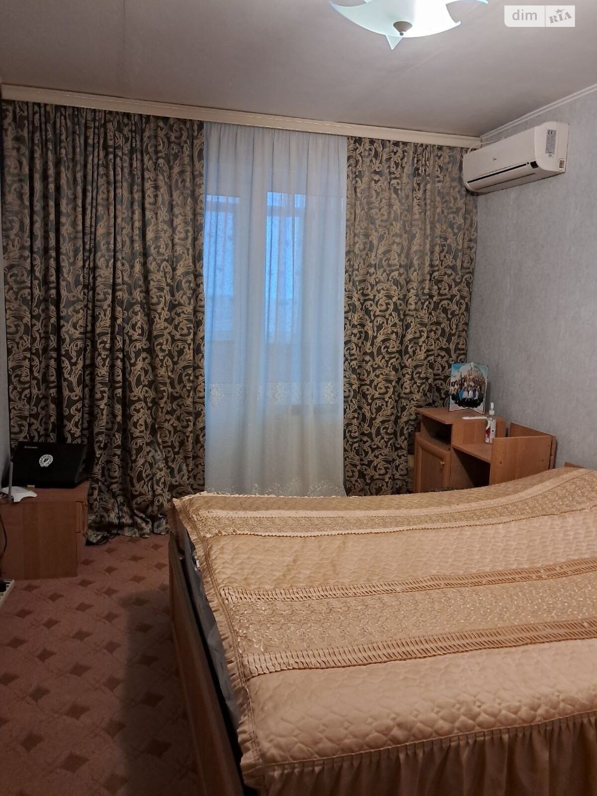 Продажа трехкомнатной квартиры в Бердичеве, на ул. Лилии Карастояновой (Гетмана Мазепы) 29, фото 1 Продажа трехкомнатной квартиры в Бердичеве, на ул. Лилии Карастояновой (Гетмана Мазепы) 29, фото 1