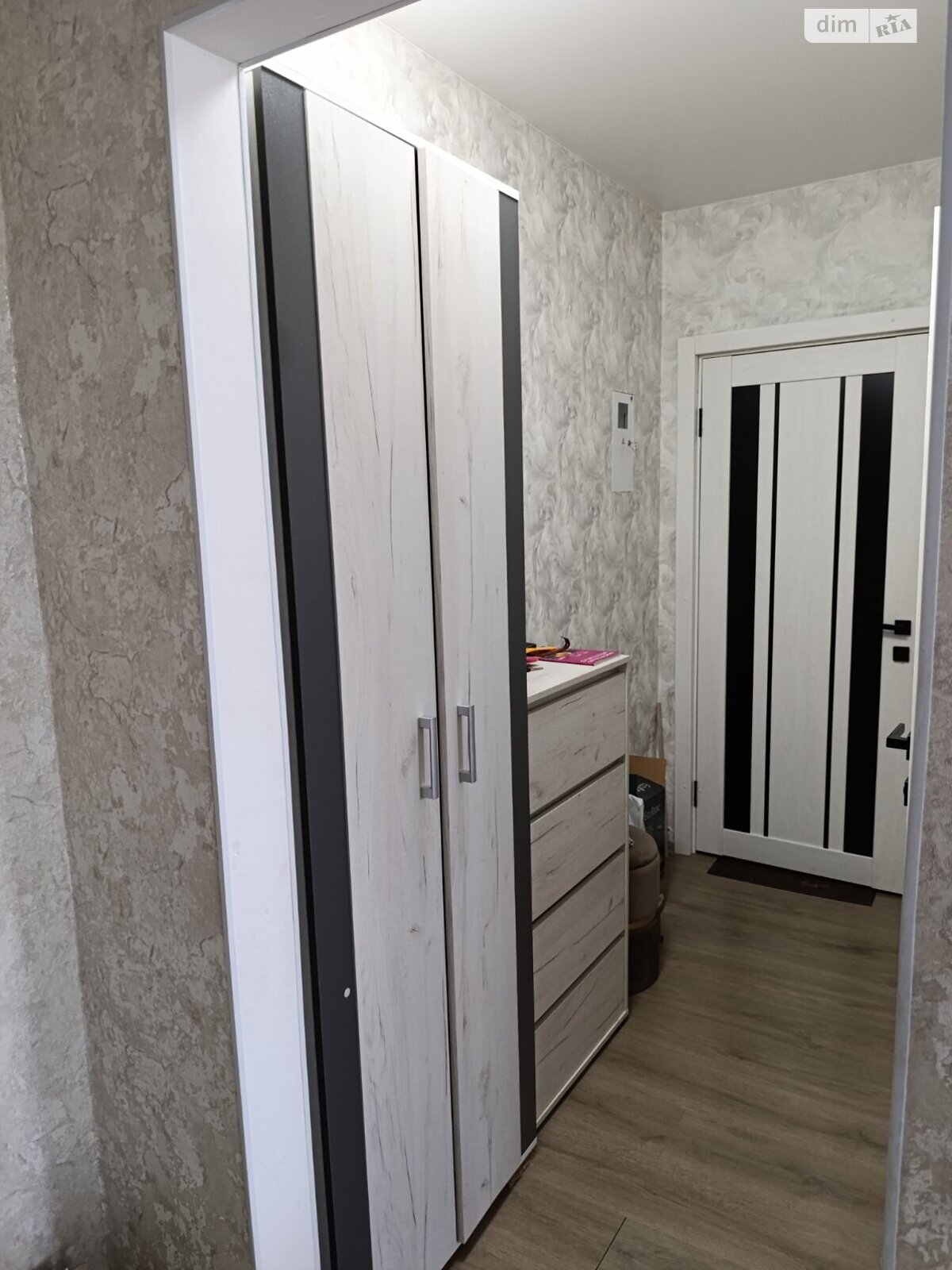 Продажа трехкомнатной квартиры в Бердичеве, на пл. Соборная 20, фото 1 Продажа трехкомнатной квартиры в Бердичеве, на пл. Соборная 20, фото 1