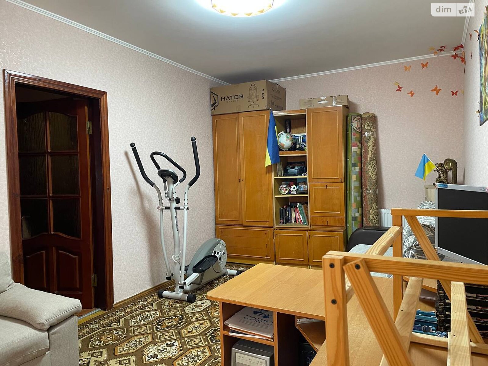 Продажа четырехкомнатной квартиры в Бердичеве, на ул. Чкалова 15, район Вокзал фото 1 Продажа четырехкомнатной квартиры в Бердичеве, на ул. Чкалова 15, район Вокзал фото 1