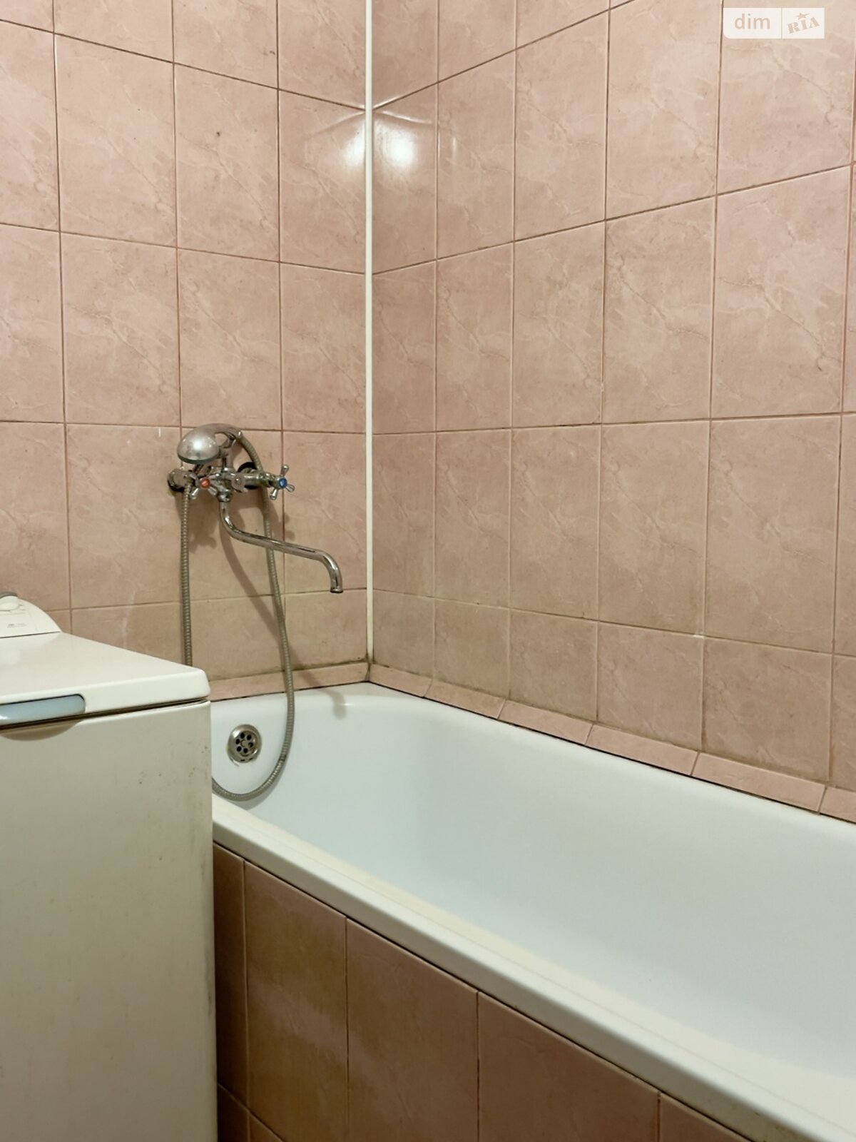 Продажа однокомнатной квартиры в Бердичеве, на ул. Низгорецкая 115, район Вокзал фото 1 Продажа однокомнатной квартиры в Бердичеве, на ул. Низгорецкая 115, район Вокзал фото 1