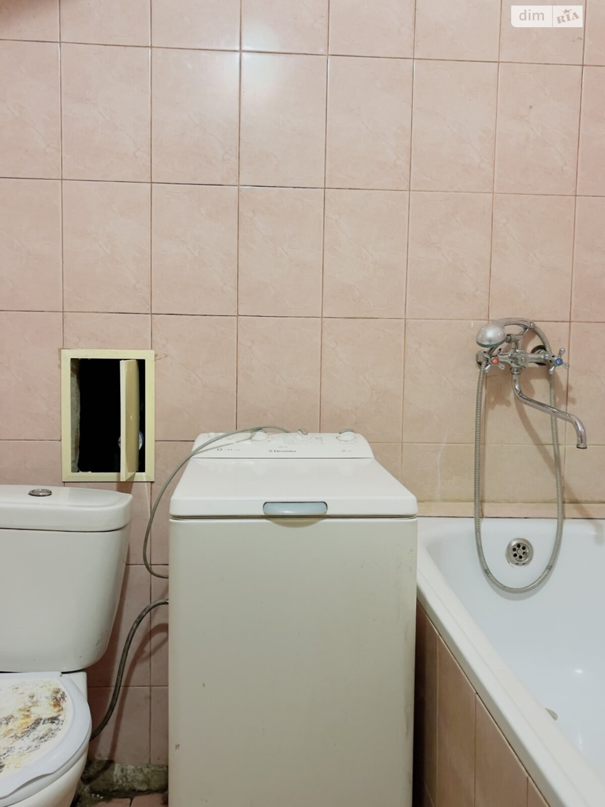 Продажа однокомнатной квартиры в Бердичеве, на ул. Низгорецкая 115, район Вокзал фото 1 Продажа однокомнатной квартиры в Бердичеве, на ул. Низгорецкая 115, район Вокзал фото 1