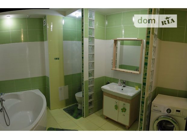Продажа квартиры, 3 ком., Запорожская, Бердянск, р‑н. Центр, Земская Продажа квартиры, 3 ком., Запорожская, Бердянск, р‑н. Центр, Земская