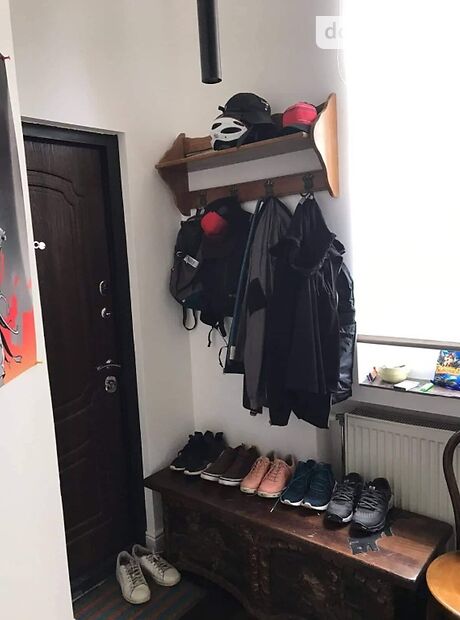 Продажа трехкомнатной квартиры в Берегове, на Батяні 39, кв. 2, район Берегово фото 1 Продажа трехкомнатной квартиры в Берегове, на Батяні 39, кв. 2, район Берегово фото 1