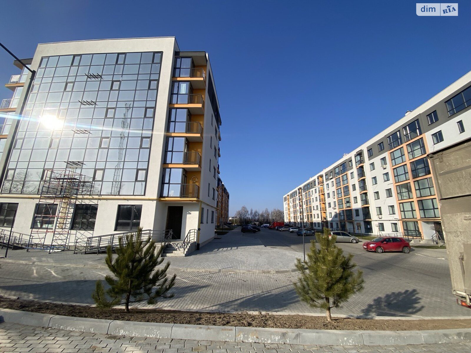 Продаж двокімнатної квартири в Березині, на вул. Райдужна 101, фото 1 Продаж двокімнатної квартири в Березині, на вул. Райдужна 101, фото 1