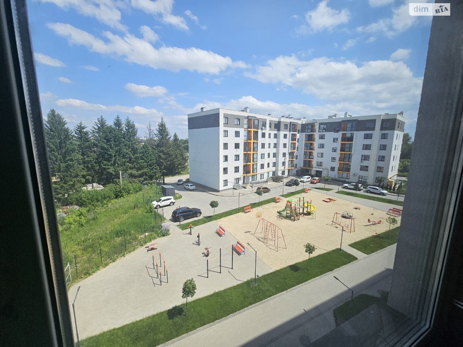 Продажа двухкомнатной квартиры в Березиной, на ул. Радужная 102, фото 1 Продажа двухкомнатной квартиры в Березиной, на ул. Радужная 102, фото 1