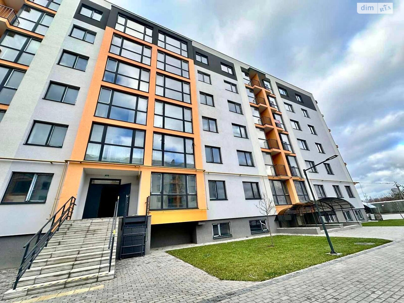 Продаж однокімнатної квартири в Березині, на вул. Райдужна 104, фото 1 Продаж однокімнатної квартири в Березині, на вул. Райдужна 104, фото 1