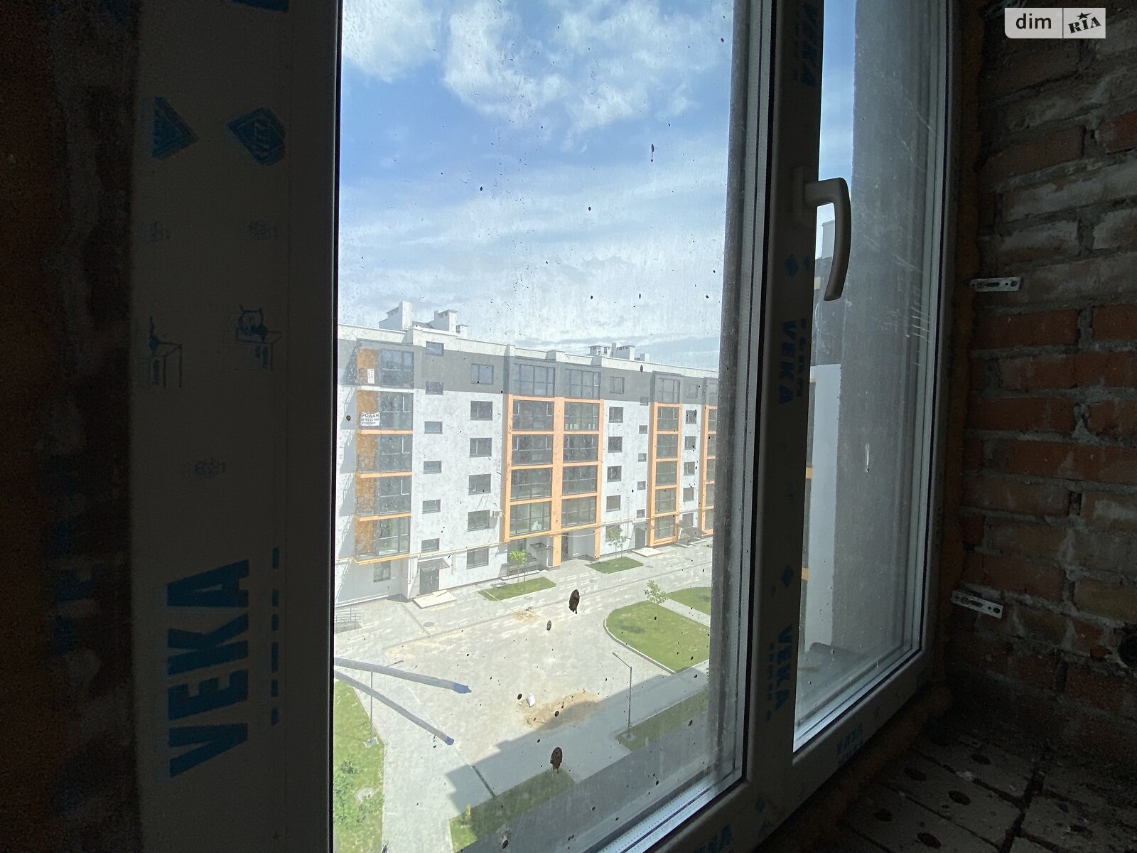 Продаж однокімнатної квартири в Березині, на вул. Райдужна 105, фото 1 Продаж однокімнатної квартири в Березині, на вул. Райдужна 105, фото 1