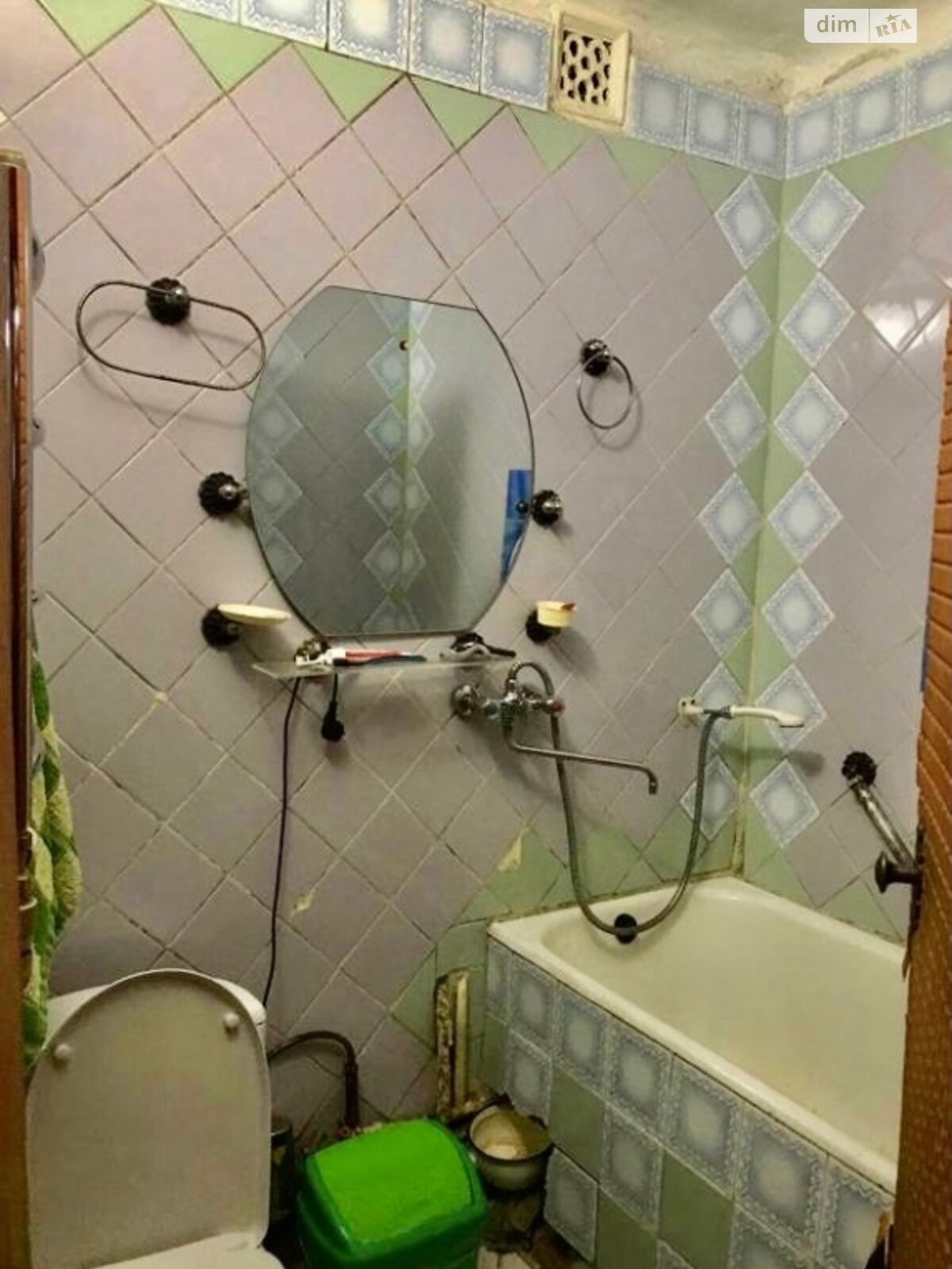 Продажа трехкомнатной квартиры в Березине, на ул. Киевская 26, кв. 5, фото 1 Продажа трехкомнатной квартиры в Березине, на ул. Киевская 26, кв. 5, фото 1
