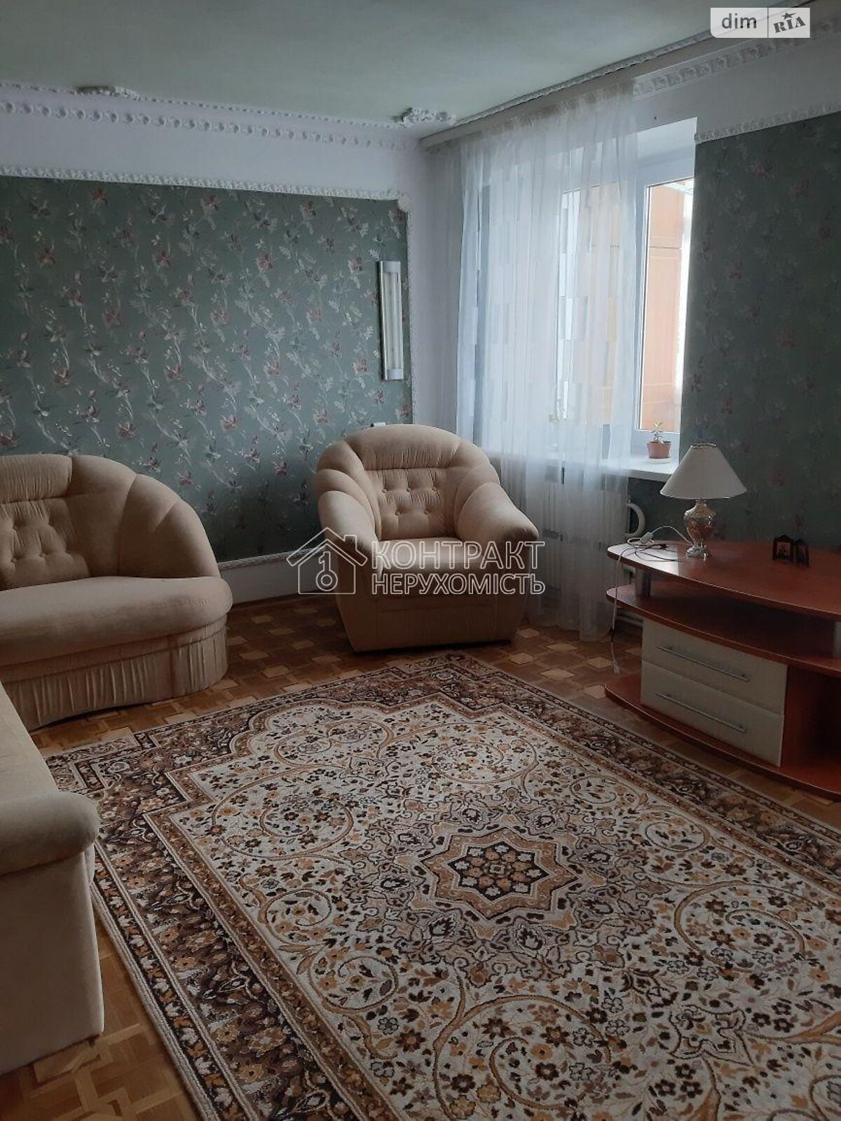 Продаж трикімнатної квартири в Березівці, на Санаторий берминводы, фото 1