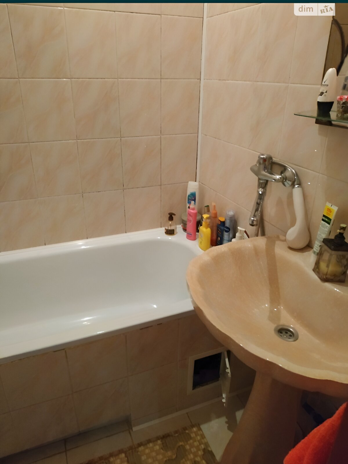 Продаж двокімнатної квартири в Близнюках, на вул. Віри Складнєвої 3, район Близнюки фото 1 Продаж двокімнатної квартири в Близнюках, на вул. Віри Складнєвої 3, район Близнюки фото 1