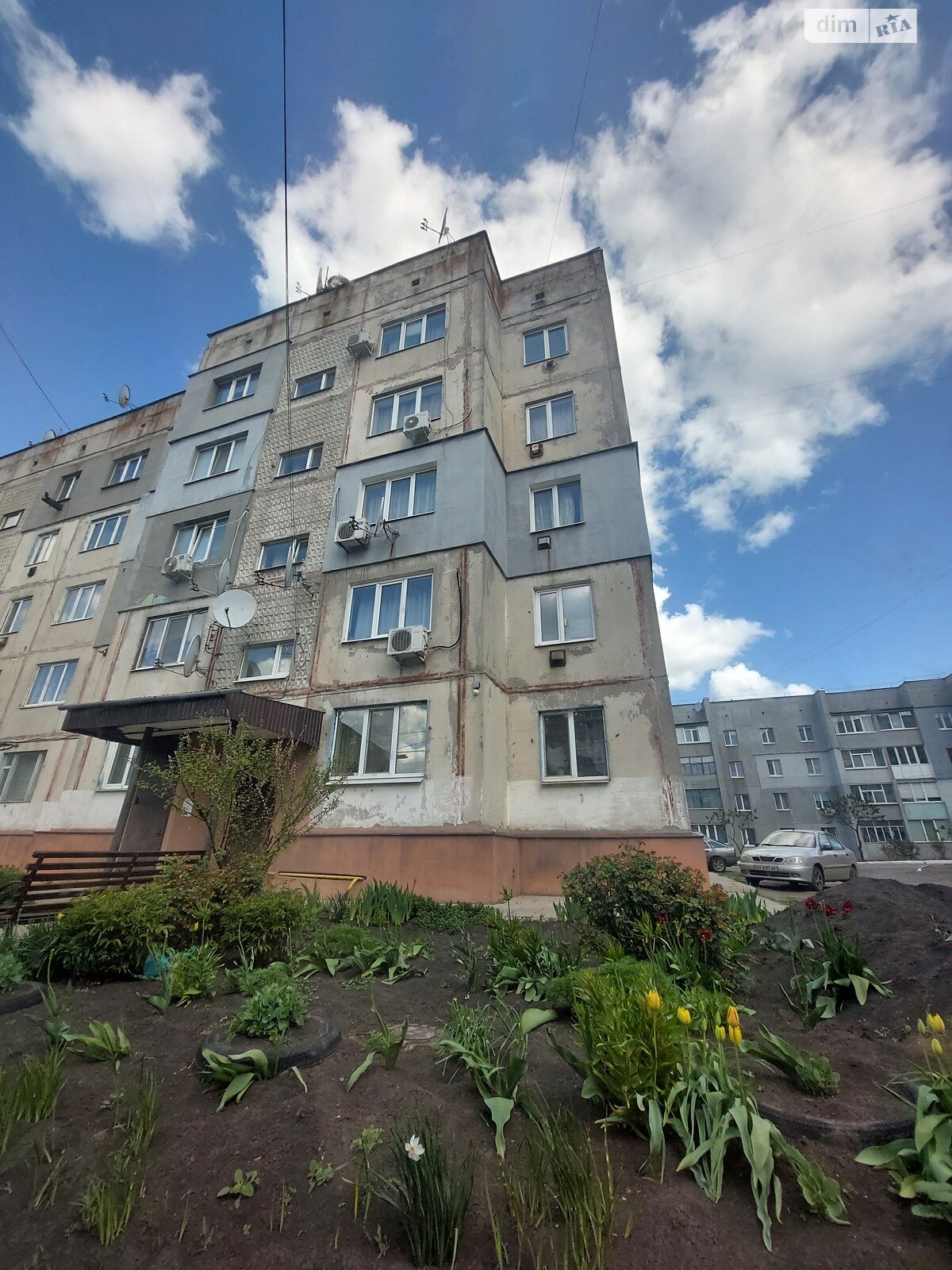 Продаж двокімнатної квартири в Близнюках, на вул. Віри Складнєвої 3, район Близнюки фото 1 Продаж двокімнатної квартири в Близнюках, на вул. Віри Складнєвої 3, район Близнюки фото 1