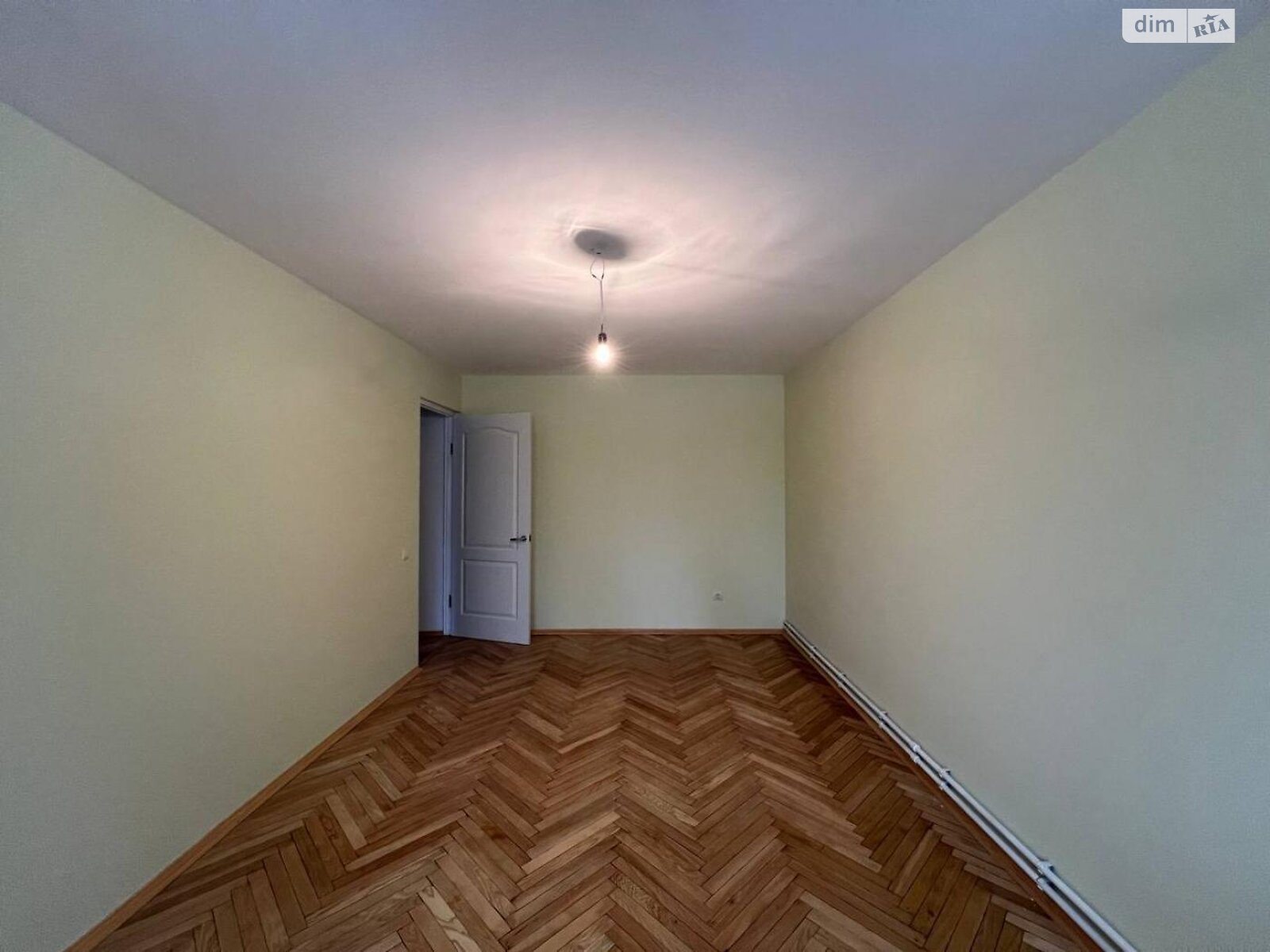 Продажа трехкомнатной квартиры в Бобрке, на ул. Галицкая 125, фото 1