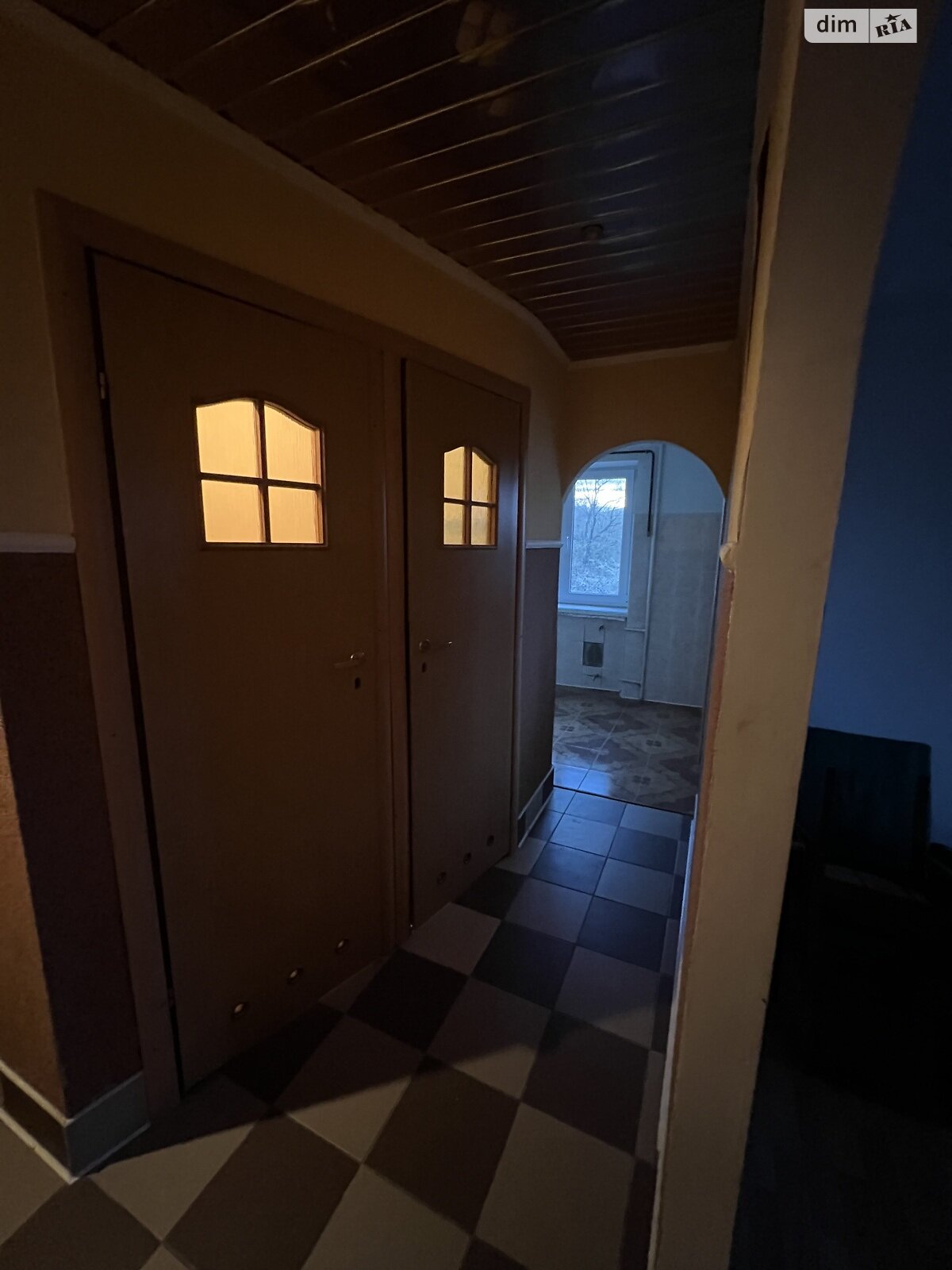 Продаж двокімнатної квартири в Бориславі, на вул. Шкільна 4, кв. 9, район Борислав фото 1