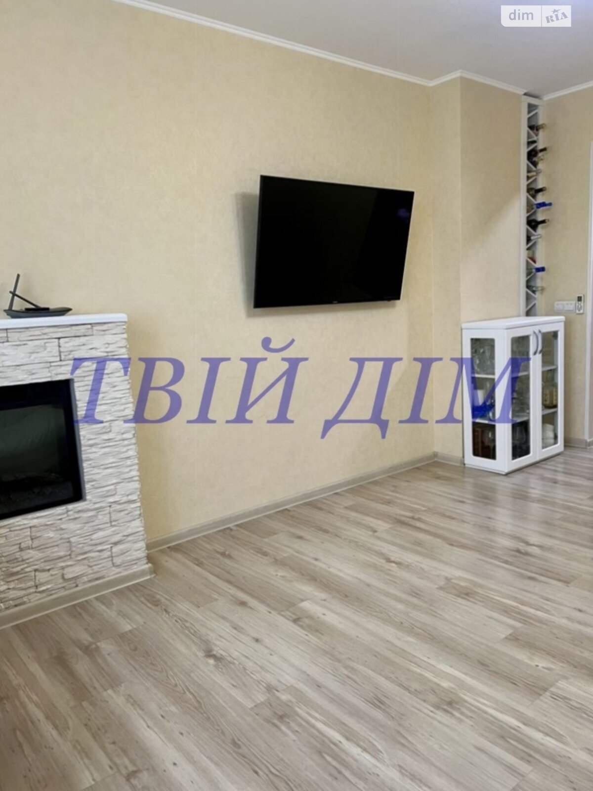 Продажа трехкомнатной квартиры в Борисполе, на ул. Банковская, район Борисполь фото 1