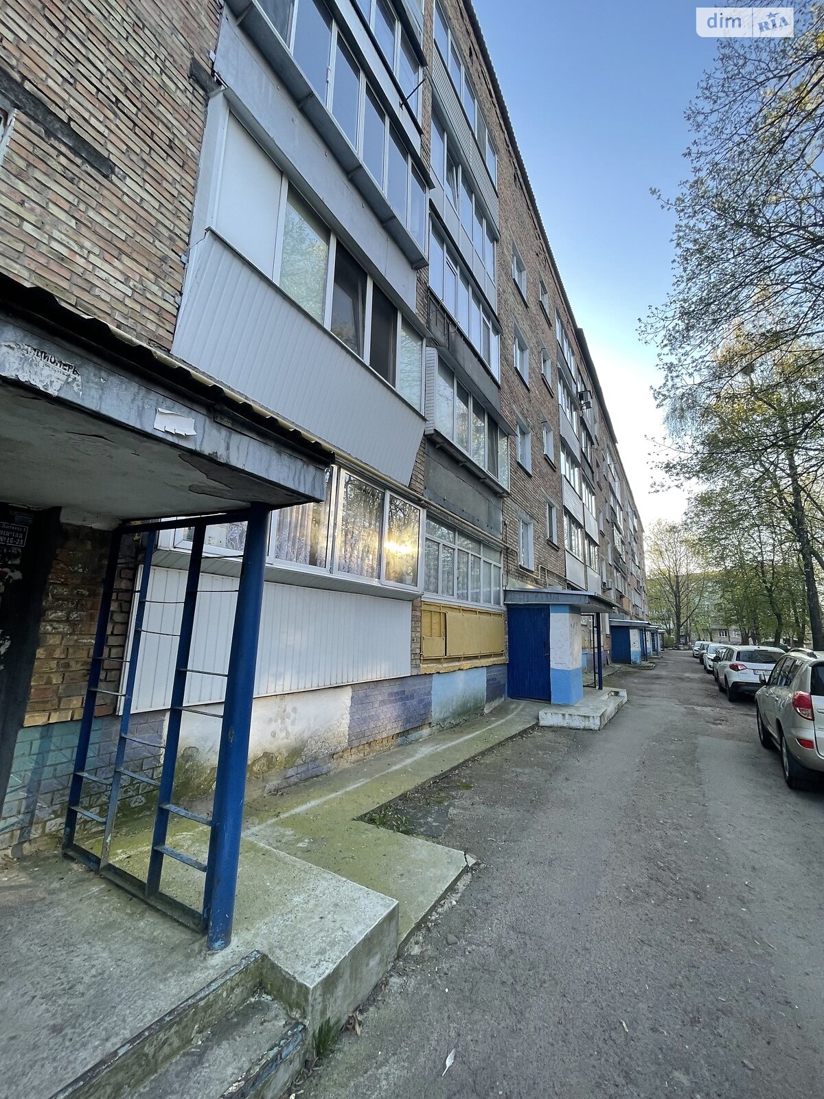 Продаж трикімнатної квартири в Борисполі, на вул. Валерія Гудзя 6, район Бориспіль фото 1 Продаж трикімнатної квартири в Борисполі, на вул. Валерія Гудзя 6, район Бориспіль фото 1